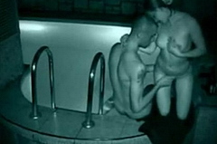 Скрытая камера в сауне снимает молодых русских