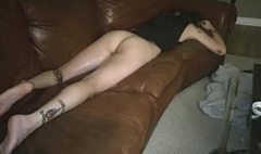 Младший брат нагло воспользовался пьяной сестрой