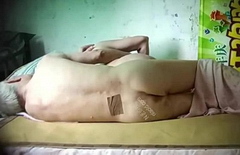 80-летний дед из Японии трахает свою бабку