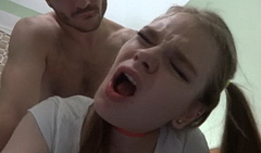 Опытный мужик показал 18-летней девочке настоящий анальный проеб!