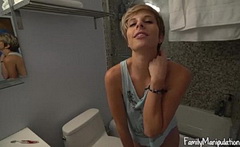 Отчим с фитоняшкой расслабляются