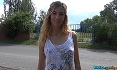 Красотка повелась перед соблазном денег (пикап)