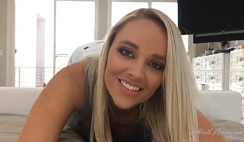 Alexis Monroe - секс перед завтраком