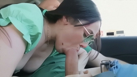 Мужики ПОДОБРАЛИ на дороге нетраханную нимфоманку