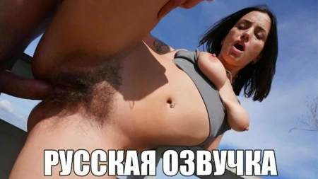 Горячий испанец в парке АНАЛИТ туристку из Англии